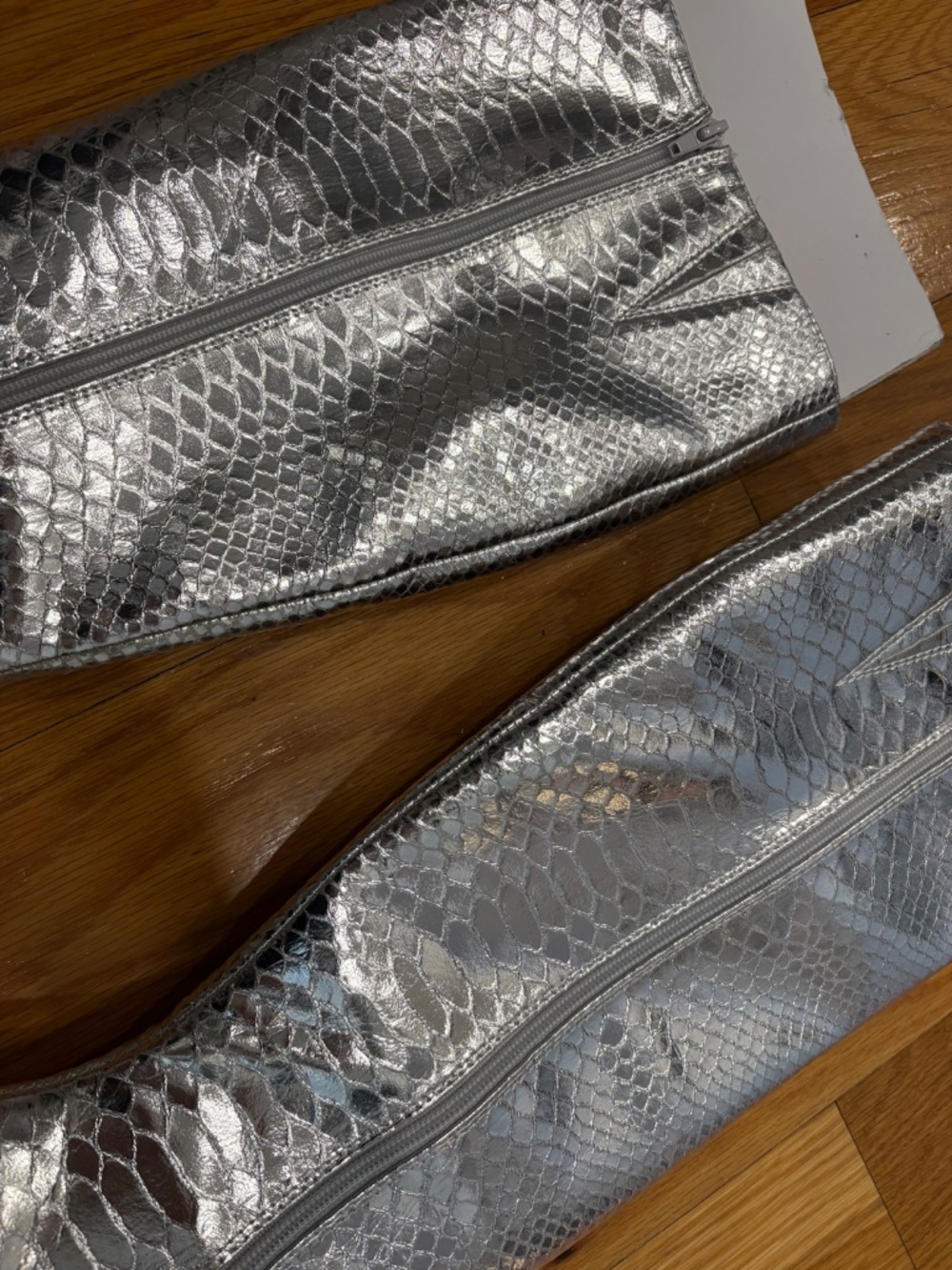 I.N.C SILVER BOOTS - Picture 4 of 4
